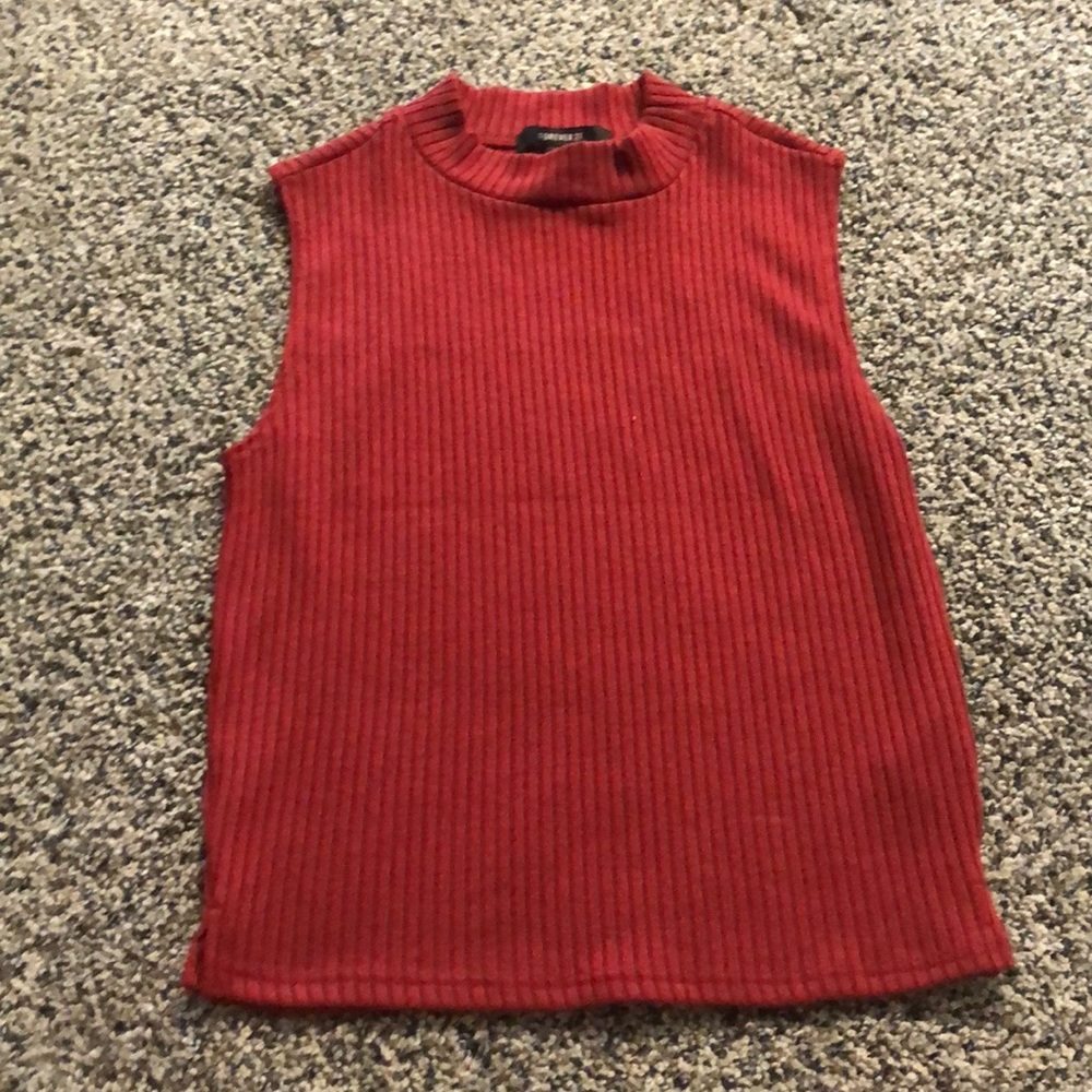 Ribbed tank